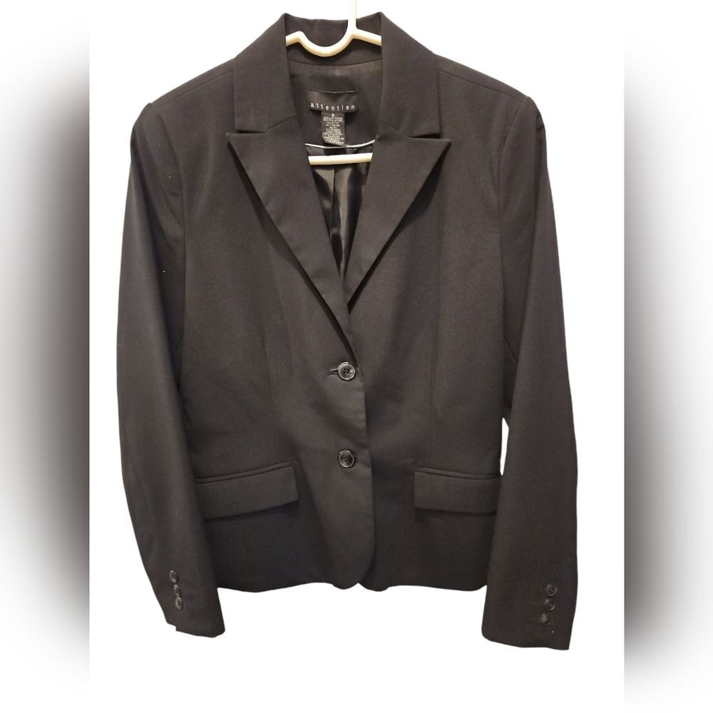 ATTENTION WOMENS BLACK SZ 6 BLAZER
